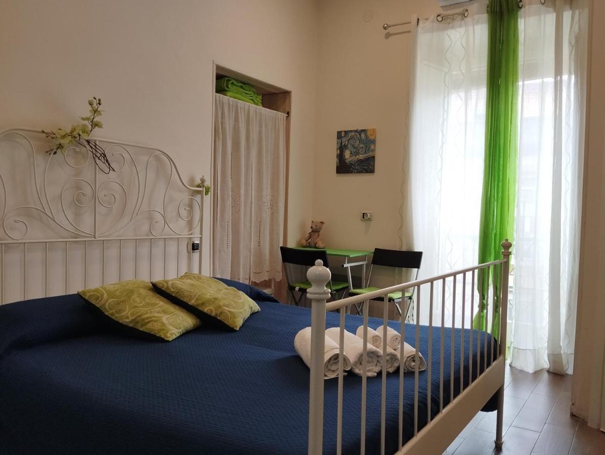 Notte Stellata Apartment เนเปิลส์ ภายนอก รูปภาพ